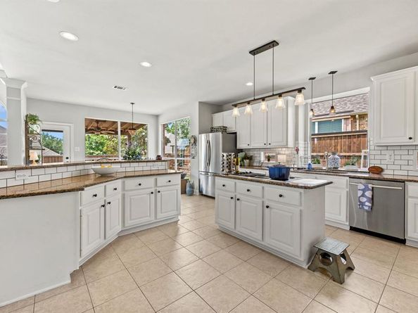 2713  Creek Crossing Drive , McKinney Texas 75072