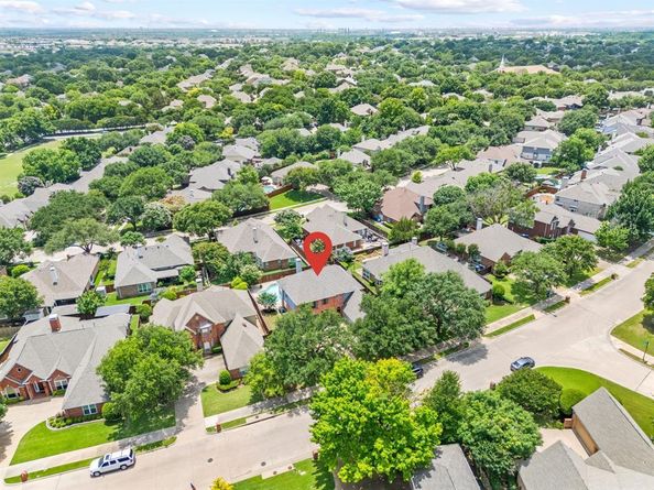 2713  Creek Crossing Drive , McKinney Texas 75072