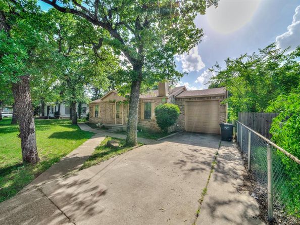 3308  Donalee Street , Fort Worth Texas 76119