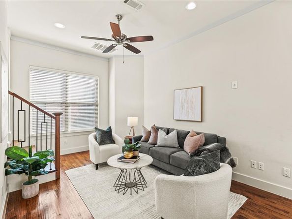 5909  Ross Avenue  2, Dallas Texas 75206
