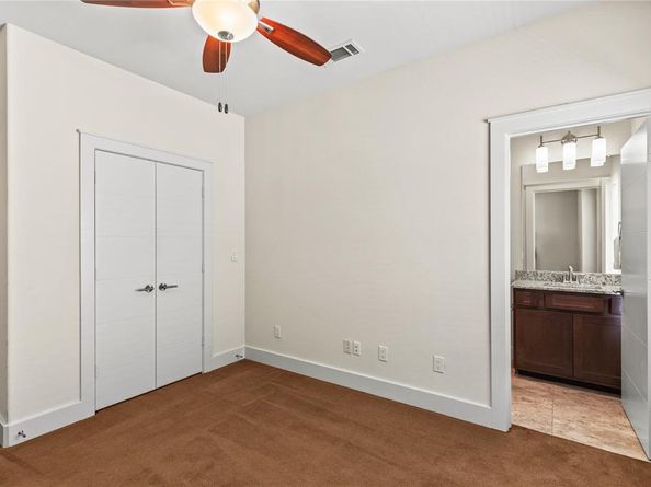 5909  Ross Avenue  2, Dallas Texas 75206