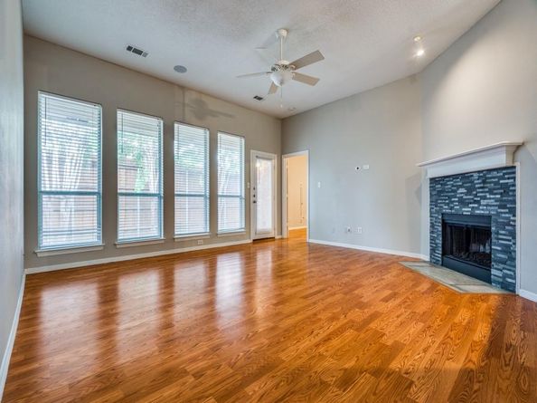 18851  Park Grove Lane , Dallas Texas 75287