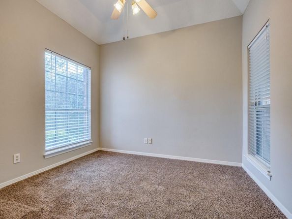 18851  Park Grove Lane , Dallas Texas 75287