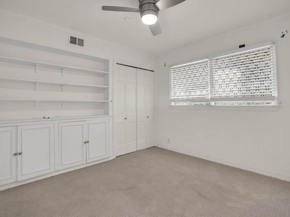 1753  Crowberry Drive , Dallas Texas 75228