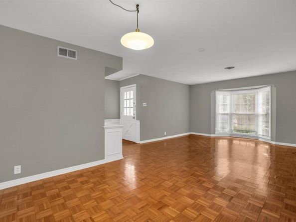 1753  Crowberry Drive , Dallas Texas 75228