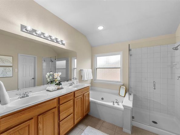 1557  Crystal Pass , Allen Texas 75002