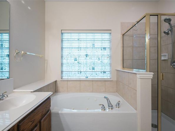 4800  Kingfisher Lane , Mesquite Texas 75181