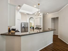 10119  Andre Drive , Irving Texas 75063