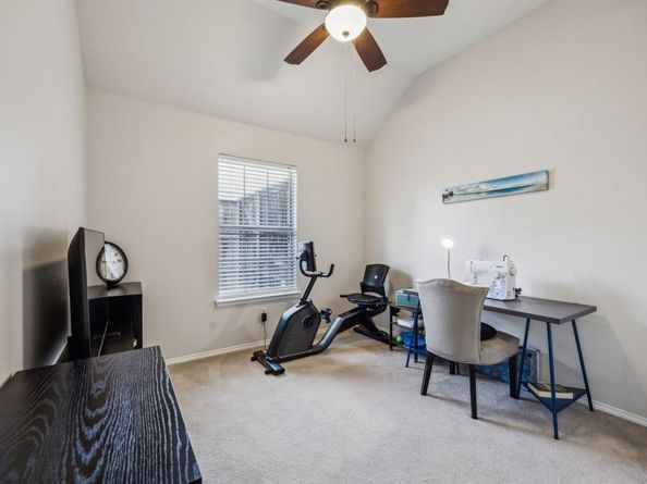 10119  Andre Drive , Irving Texas 75063