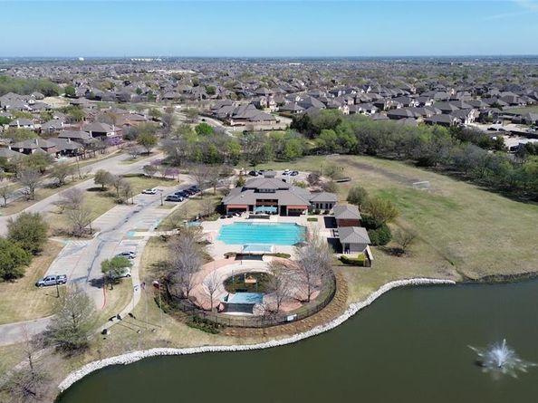 142  Woodcreek Drive , Rockwall Texas 75032
