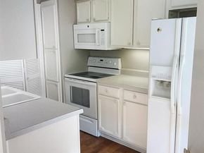 3101  Townbluff Drive  822, Plano Texas 75075