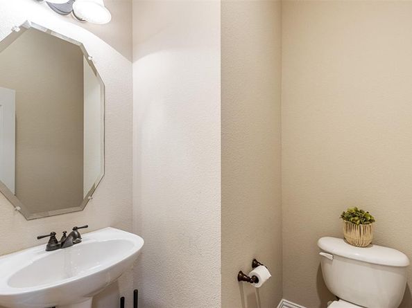 4217  Swan Forest Drive  D, Carrollton Texas 75010