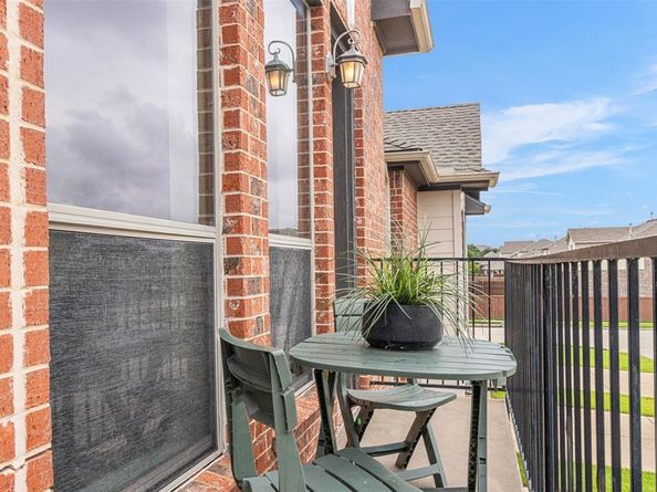 4217  Swan Forest Drive  D, Carrollton Texas 75010