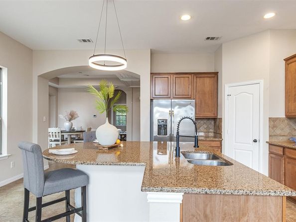 4217  Swan Forest Drive  D, Carrollton Texas 75010