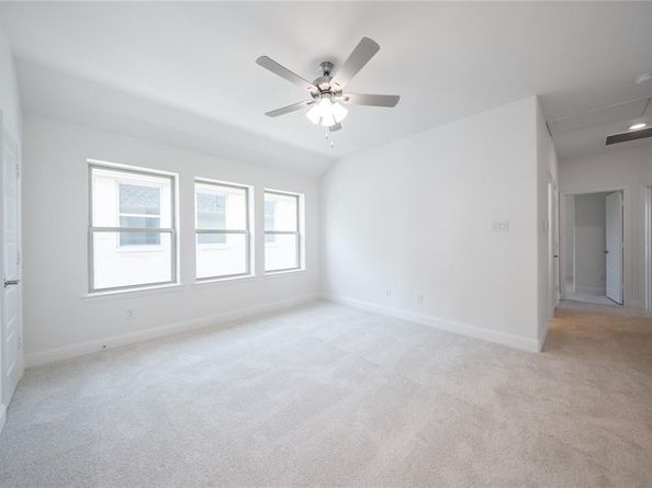 8829  Acorn Avenue , Justin Texas 76247