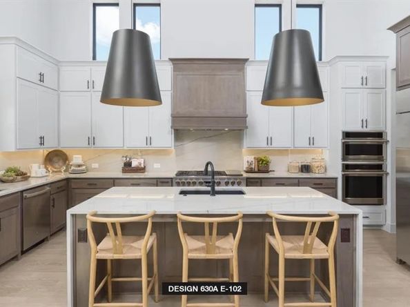 712  Bear Creek Drive , Hurst Texas 76054