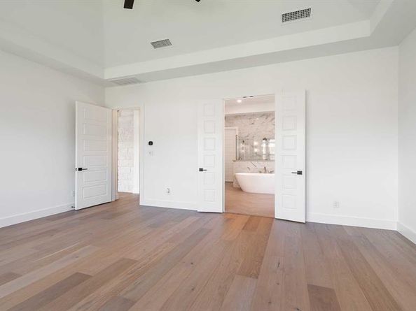 712  Bear Creek Drive , Hurst Texas 76054