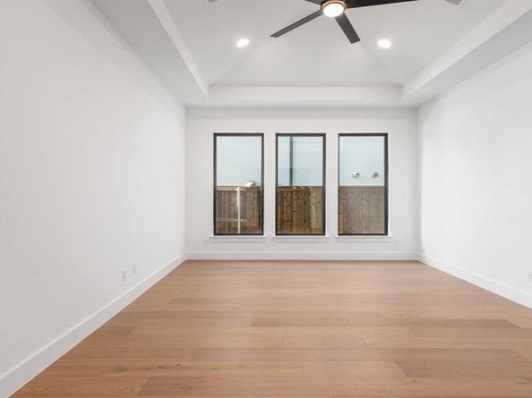 712  Bear Creek Drive , Hurst Texas 76054