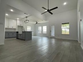 4804  Fitzhugh Avenue , Fort Worth Texas 76105
