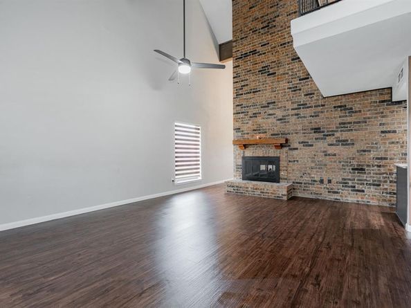 1802  Kensington Drive , Carrollton Texas 75007