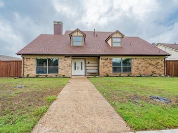 1802  Kensington Drive 