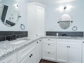 1802  Kensington Drive , Carrollton Texas 75007
