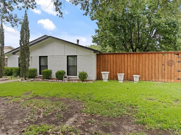5013  Middleton Circle , The Colony Texas 75056