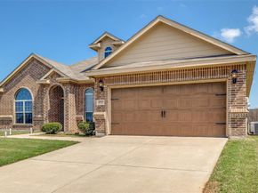 3717  Dutch Iris Lane , Forest Hill Texas 76140