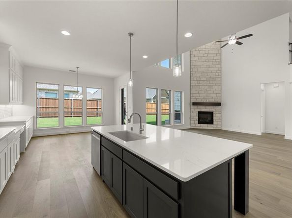 1724  Ruby Way , Rockwall Texas 75087