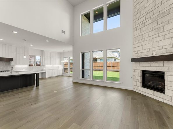 1724  Ruby Way , Rockwall Texas 75087