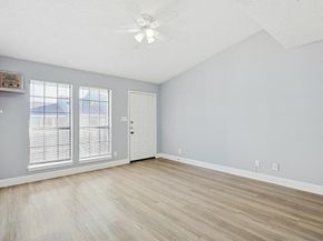 9607  Walnut Street  11203, Dallas Texas 75243