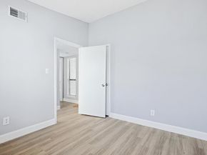 9607  Walnut Street  11203, Dallas Texas 75243