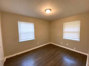 2520  Normont Circle , Fort Worth Texas 76103