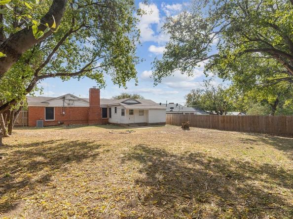 6420  Camp Bowie Boulevard , Fort Worth Texas 76116