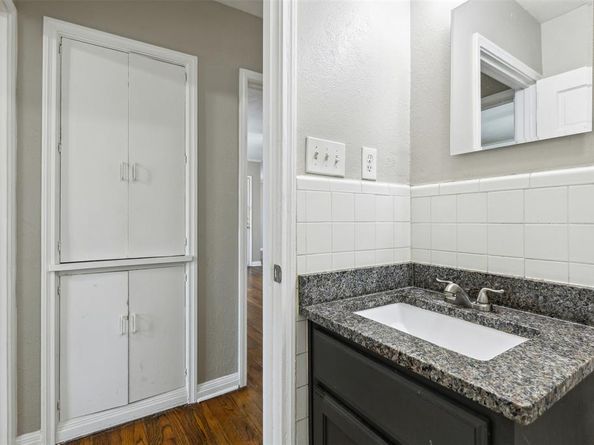 6420  Camp Bowie Boulevard , Fort Worth Texas 76116