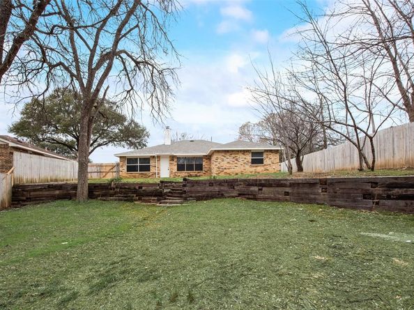 5040  Hollow Ridge Road , Dallas Texas 75227