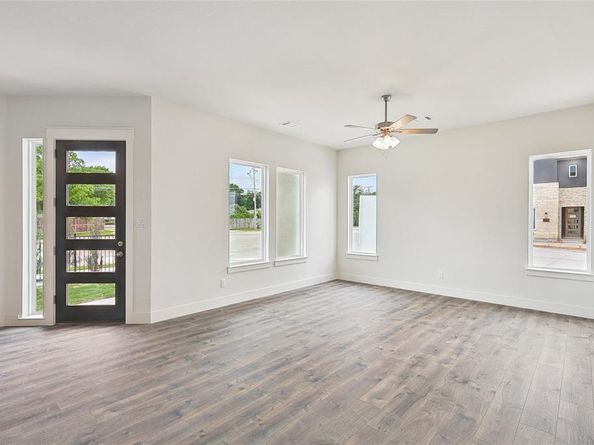 920  Meadowcrest Drive , Plano Texas 75075