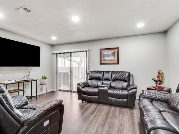 4913  Tracy Drive , Haltom City Texas 76117