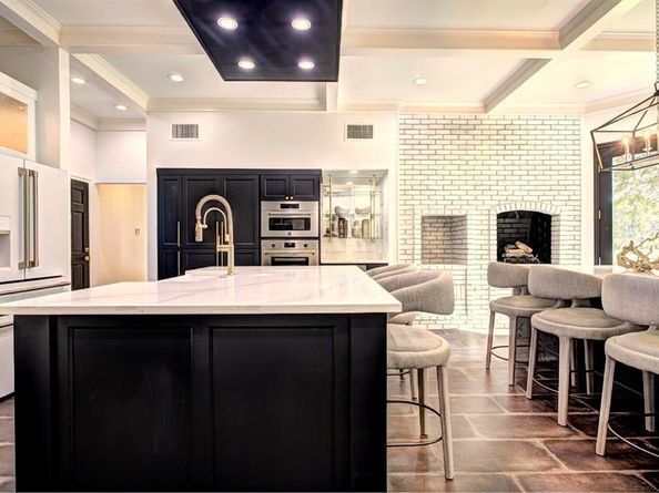 5919  Club Hill Place , Dallas Texas 75248