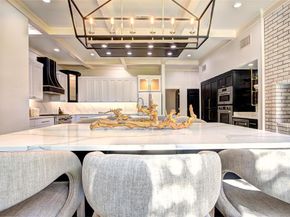 5919  Club Hill Place , Dallas Texas 75248