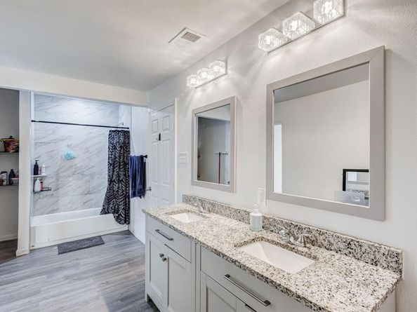 6633  Emhouse Street , Dallas Texas 75232