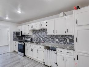 6633  Emhouse Street , Dallas Texas 75232