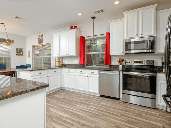 1627  Heron Drive , Aubrey Texas 76227