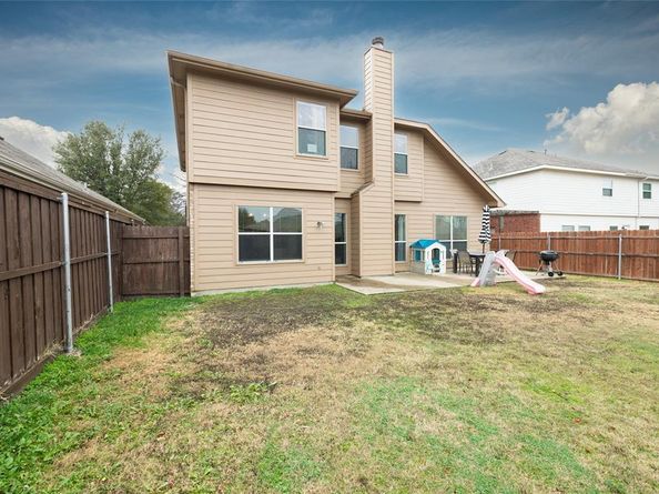 1627  Heron Drive , Aubrey Texas 76227