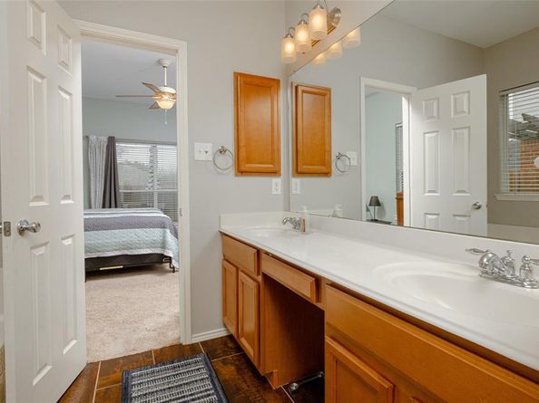 1627  Heron Drive , Aubrey Texas 76227
