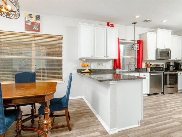 1627  Heron Drive , Aubrey Texas 76227