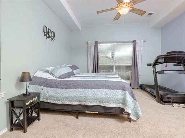 1627  Heron Drive , Aubrey Texas 76227