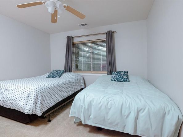 1627  Heron Drive , Aubrey Texas 76227
