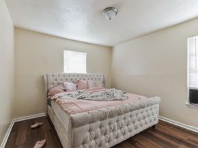 5220  Shackleford Street , Fort Worth Texas 76119