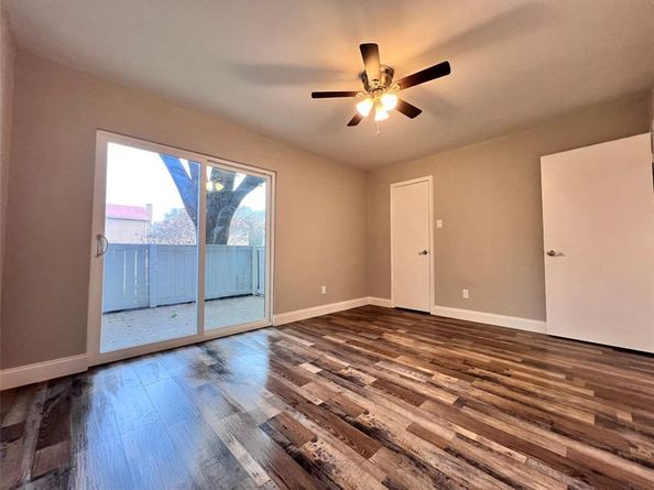 4020  Holland Avenue  106, Dallas Texas 75219